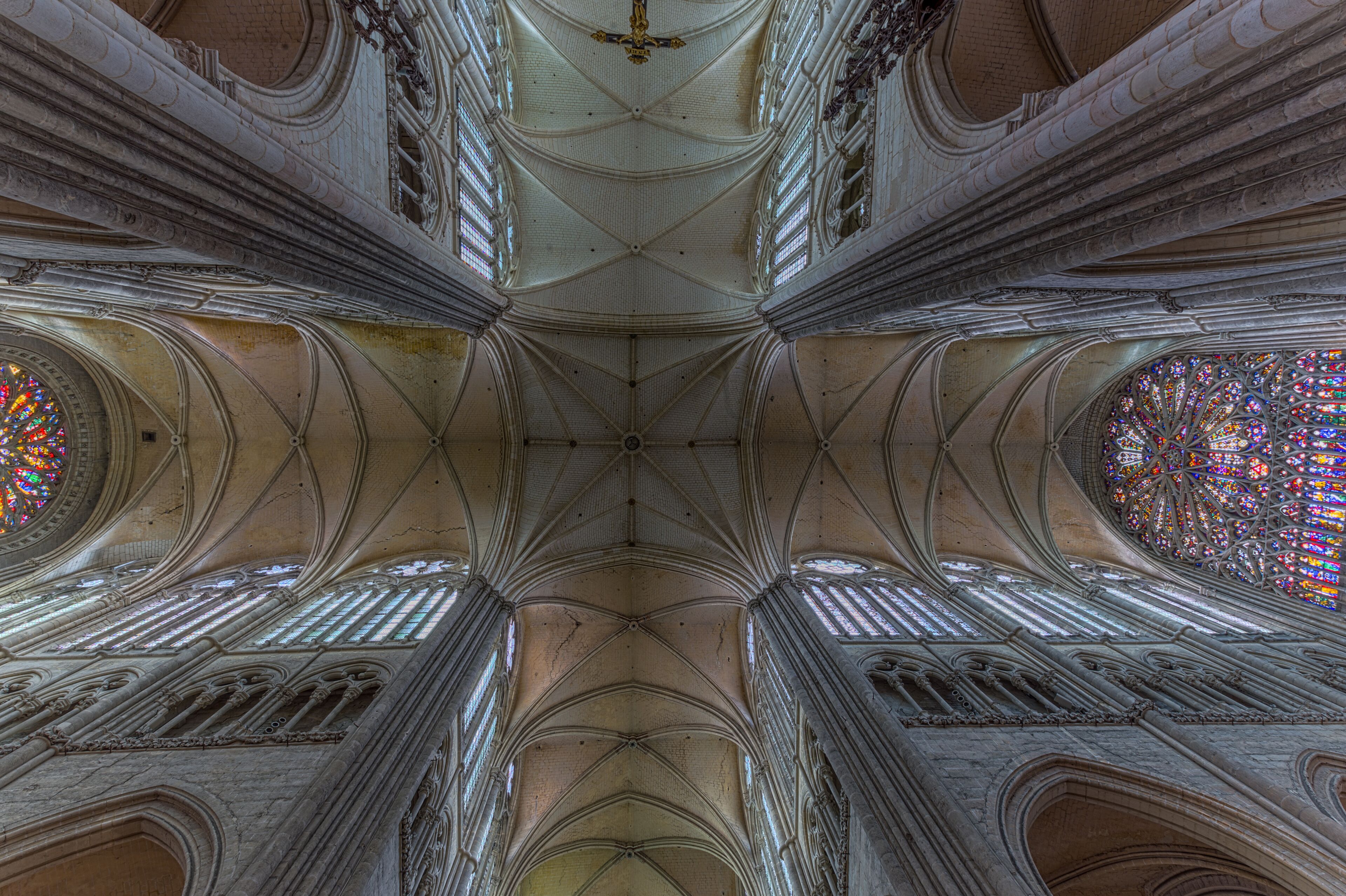 Amiens Cathedral, the ceiling
