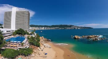Playa Condesa, Acapulco. México