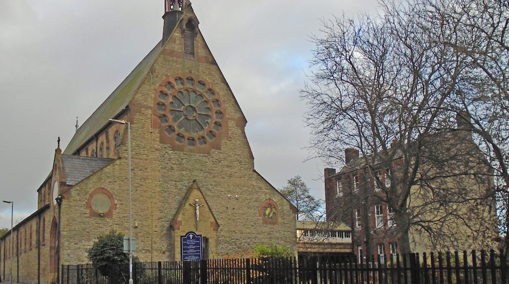 View along Eldon Street to the west end of the church