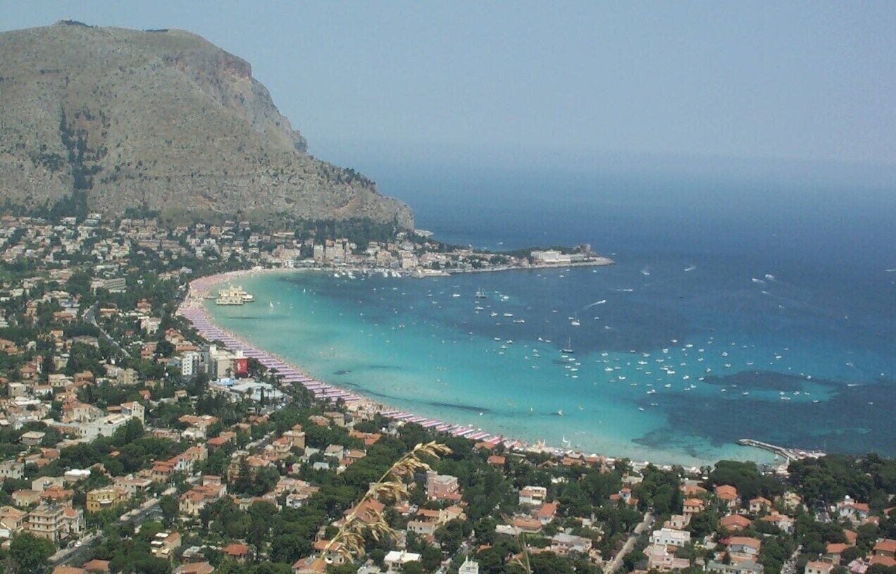 Mondello da Monte pellegrino