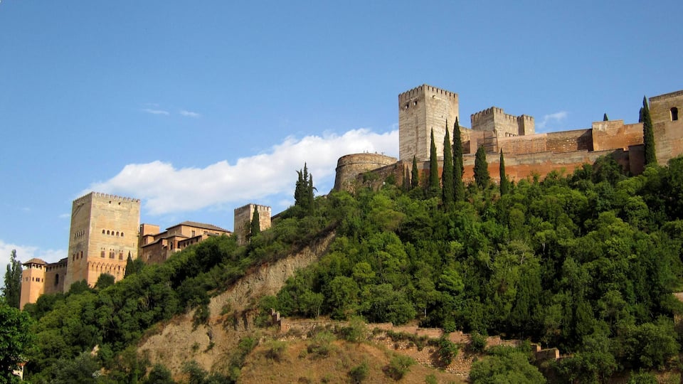 Torre de Comares y Torre de la Homenaje, Alhambra, Granada