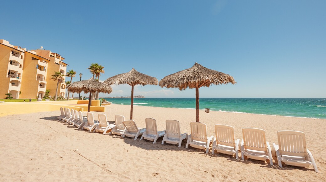 Hotels and pristine sandy beach in Puerto Penasco, Mexico