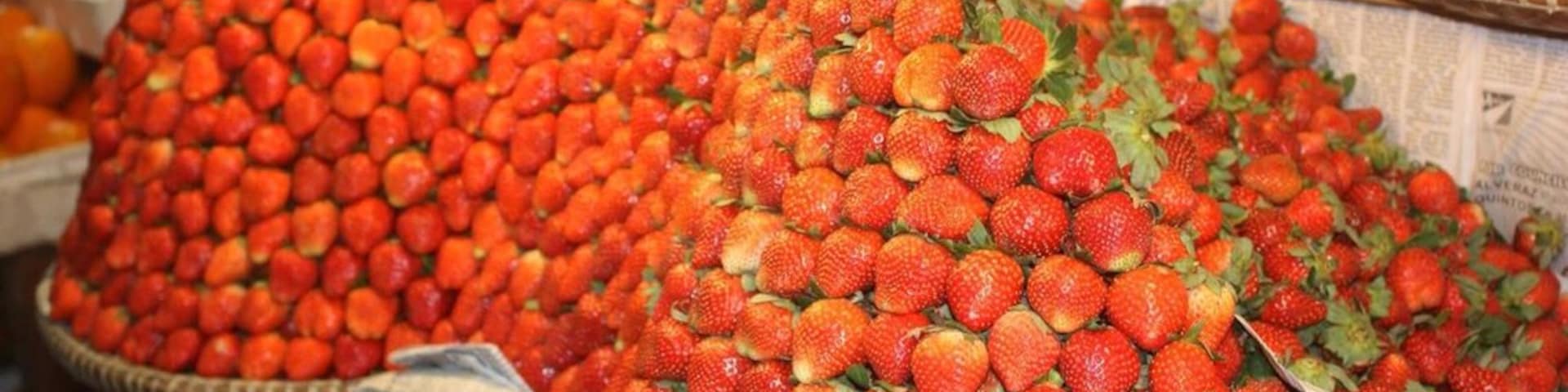 Fresh Strawberries, public market
