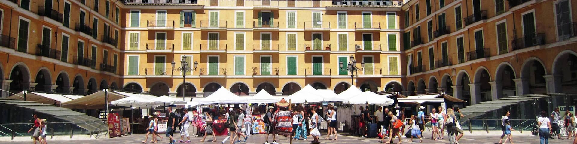 Die Plaça Major ist der Hauptplatz der Innenstadt von Palma de Mallorca