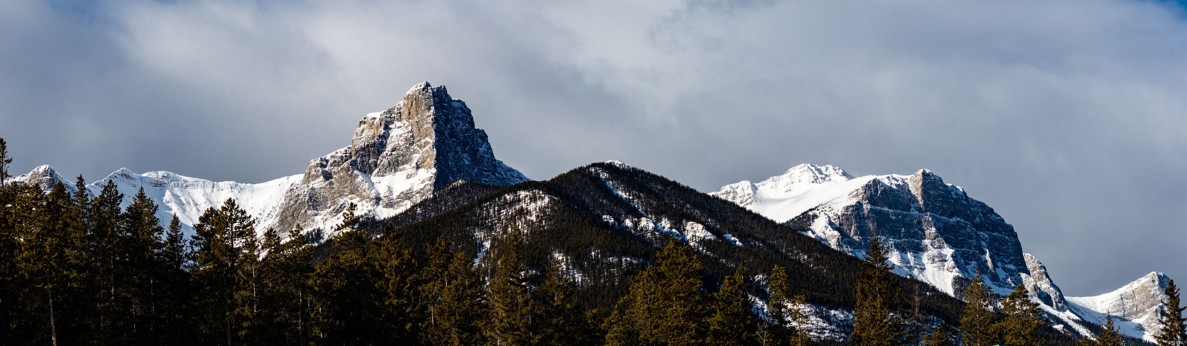 The Goat Range from Three Sisters Parkway. Canmore, Alberta, Canada