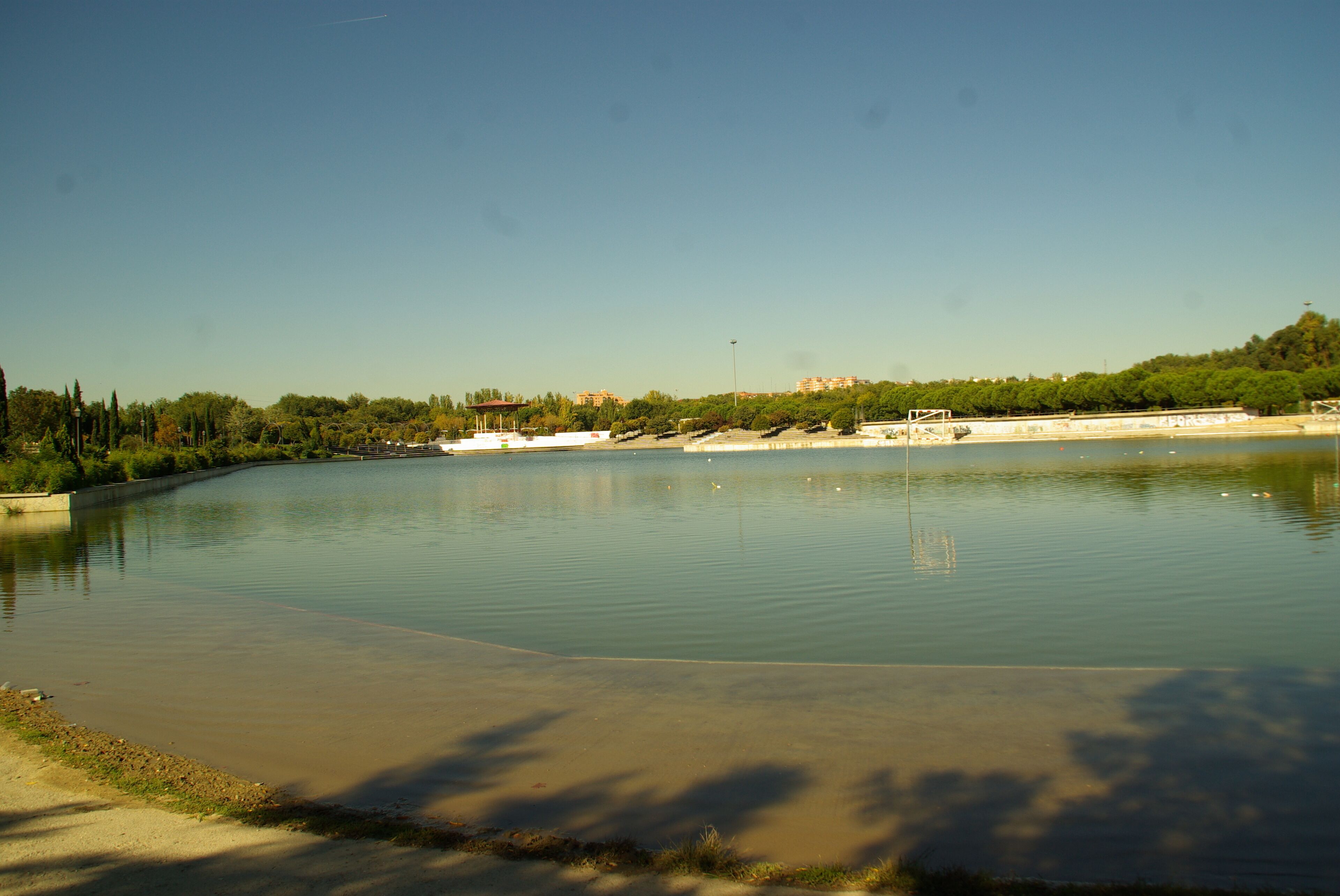 ® MADRID A.V.U. PARQUE PRADOLONGO