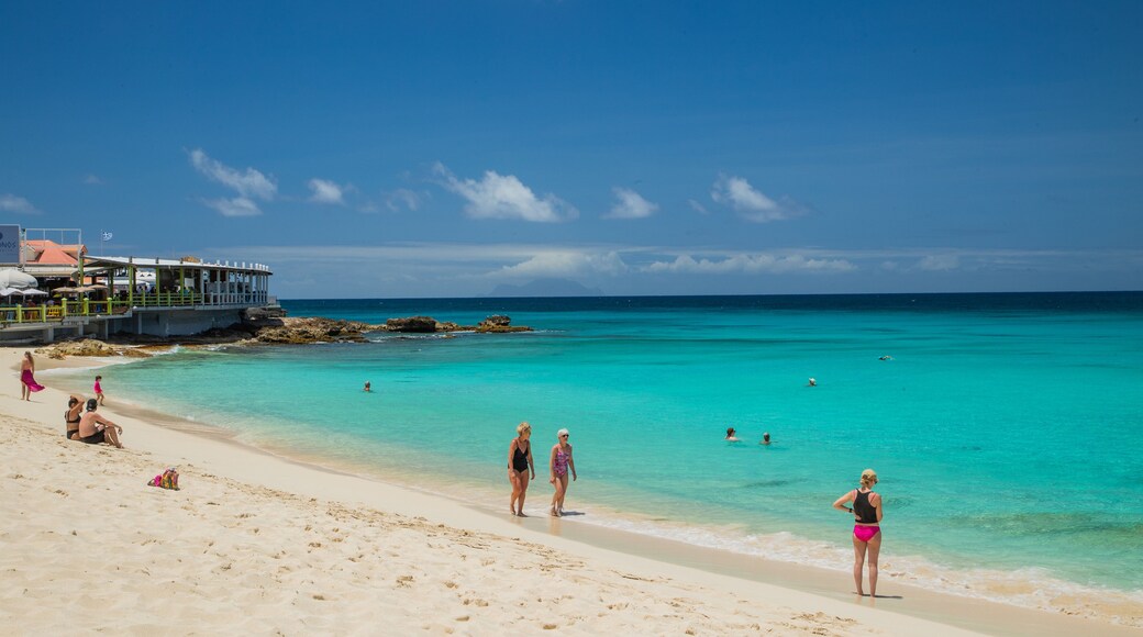 Maho showing general coastal views and a beach