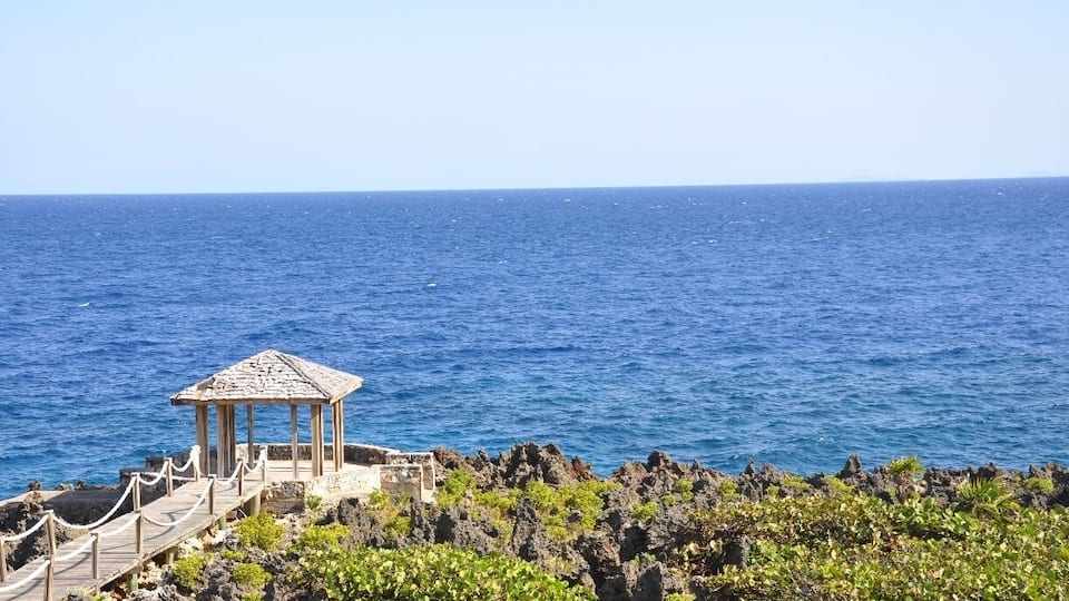 One of the gorgeous ocean-front gazebos in Turtle Crossing community on Roatan. Talk about a view.