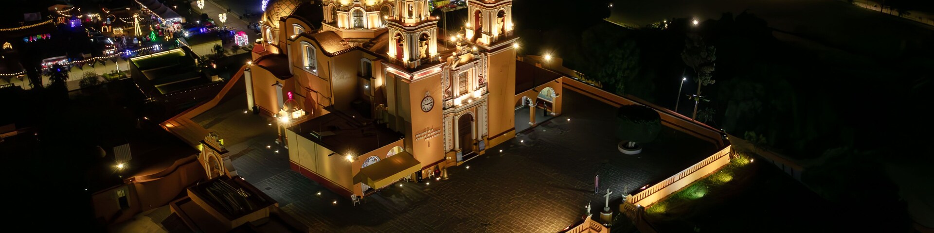 Santuario de Nuestra Señora de los Remedios en San Andrés Cholula, Puebla, México.