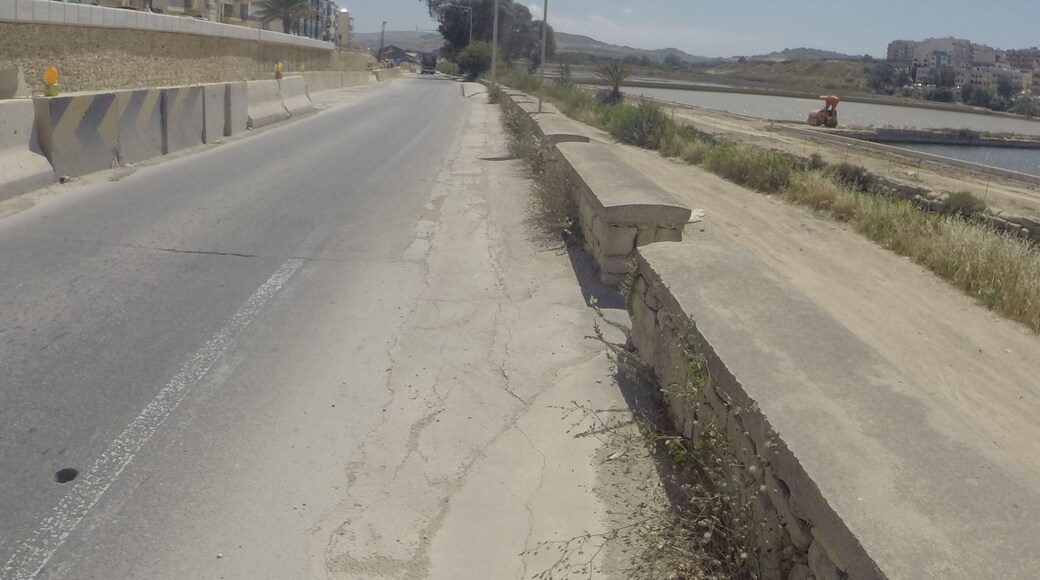 Tul Il-Kosta, Naxxar, Malta