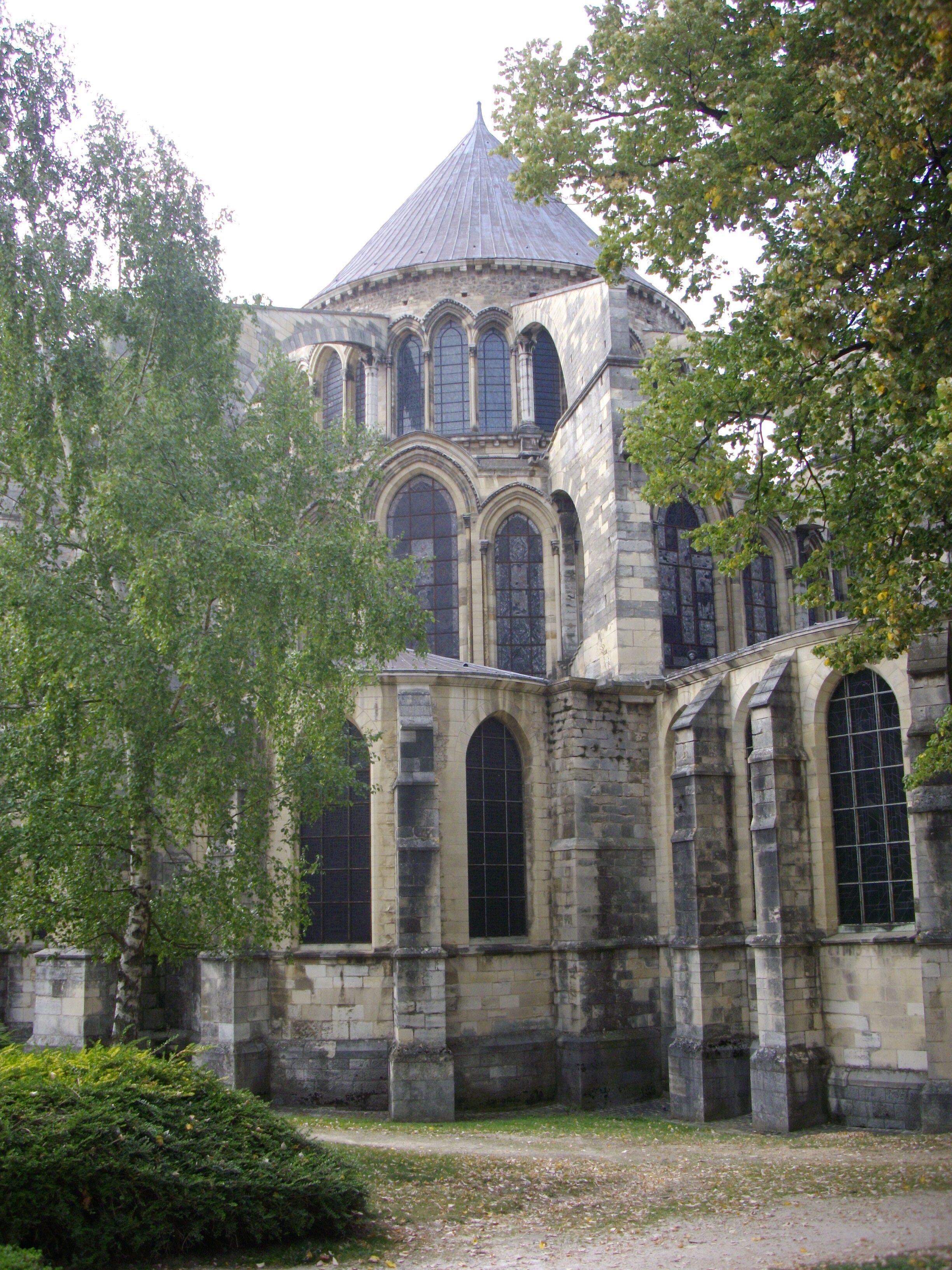 This building is indexed in the Base Mérimée, a database of architectural heritage maintained by the French Ministry of Culture, under the reference PA00078785 .