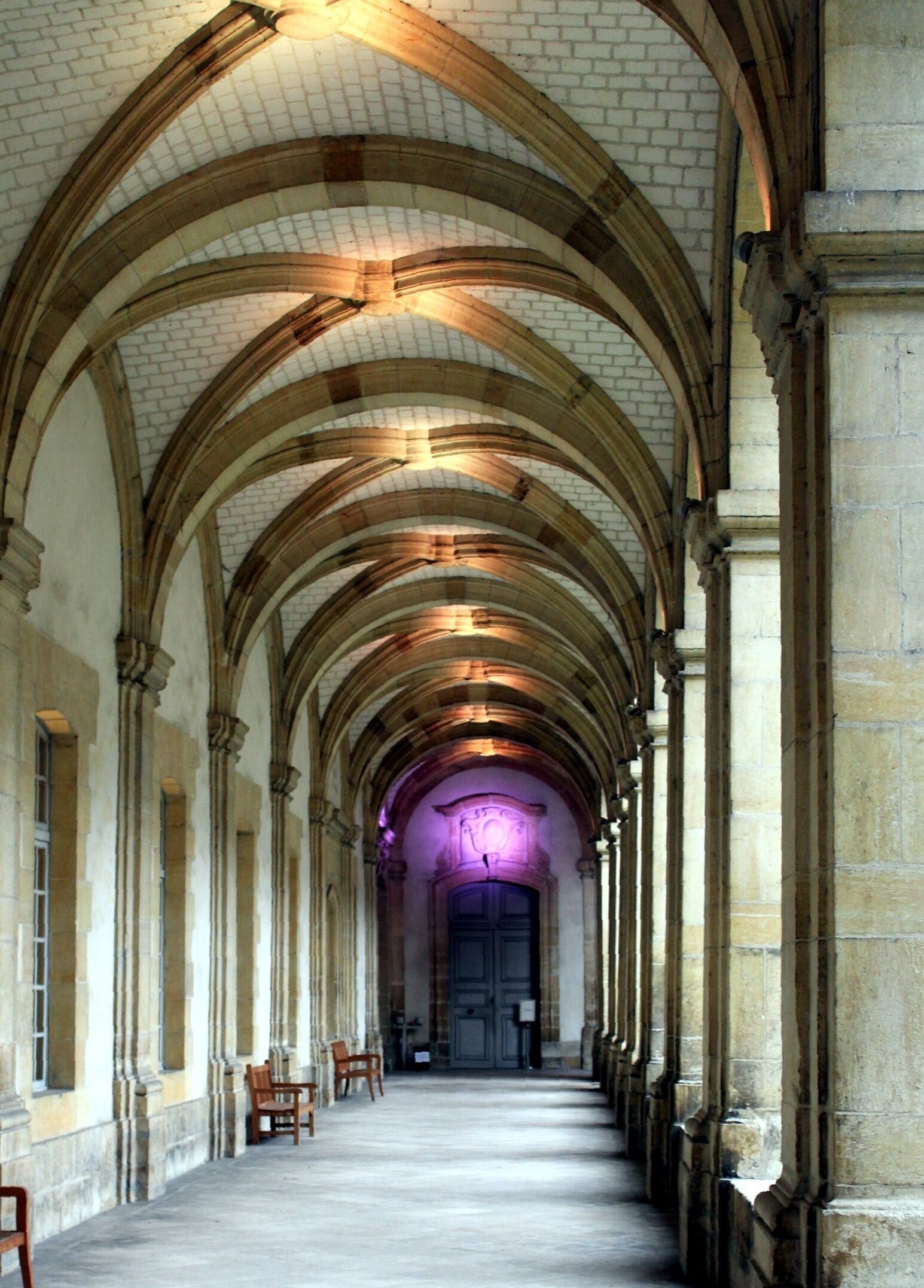 Reims, abbey Saint-Remi, cloister