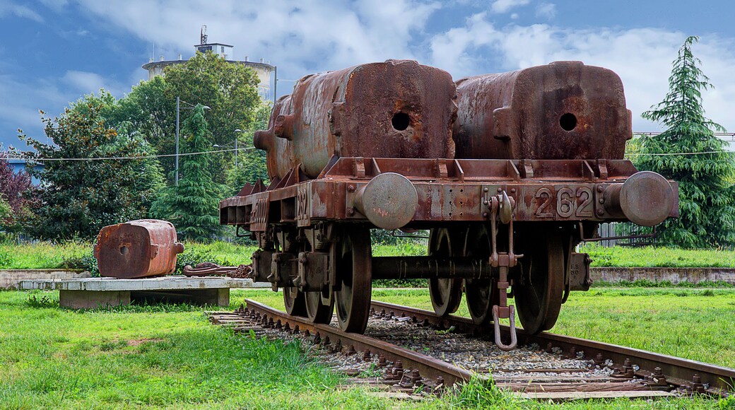 This is a photo of a monument which is part of cultural heritage of Italy. This monument participates in the contest Wiki Loves Monuments Italia 2015. See authorisations.