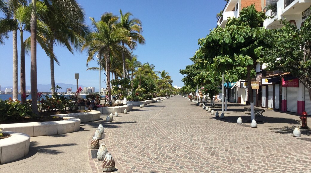 Inicio del Malecon en Puerto Vallarta Jalisco México