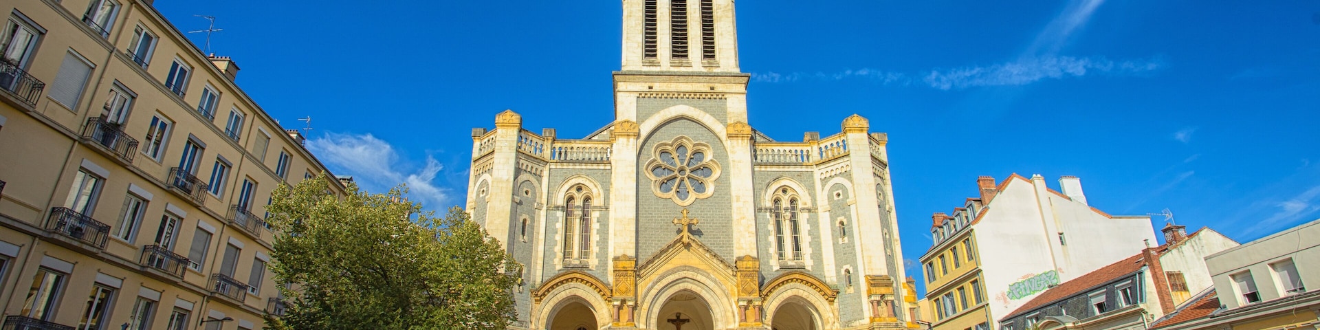 cathédrale Saint Charles dans le ville de Saint-étienne (France)