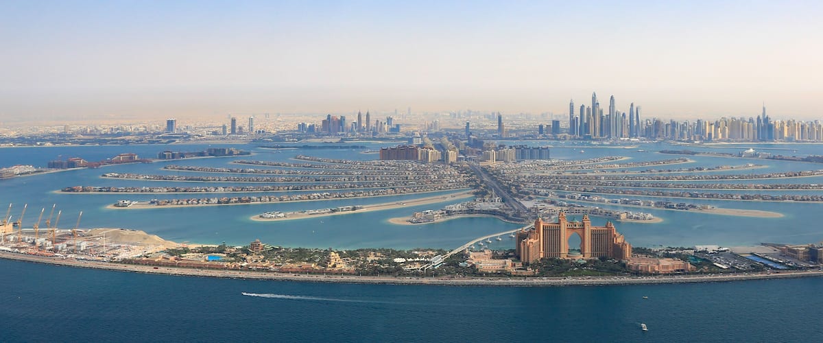Dubai The Palm Jumeirah Palme Insel Atlantis Hotel Panorama Marina Luftaufnahme Luftbild