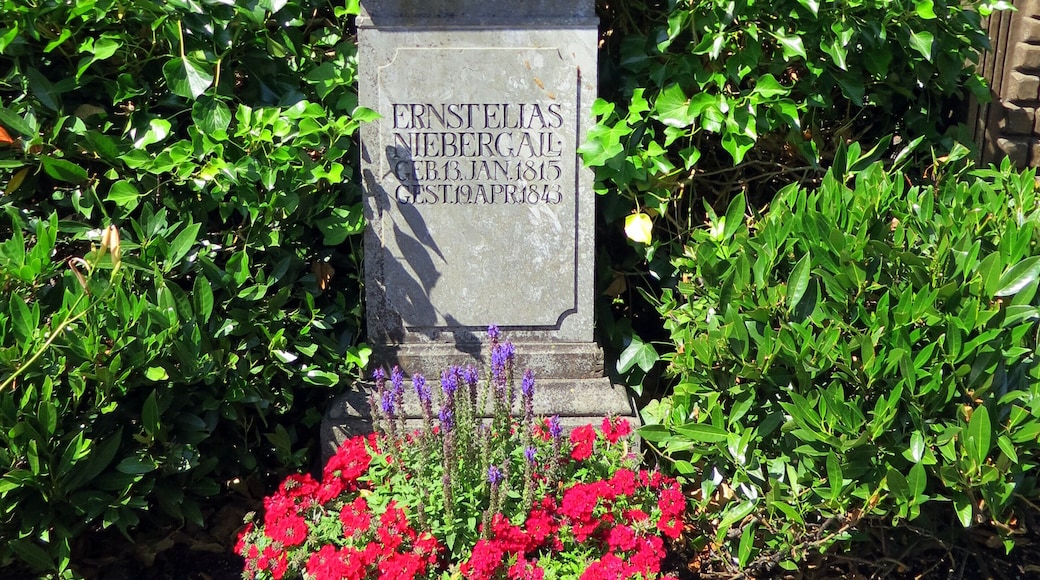 Honorary grave: Ernst Elias Nibergall (Writer)