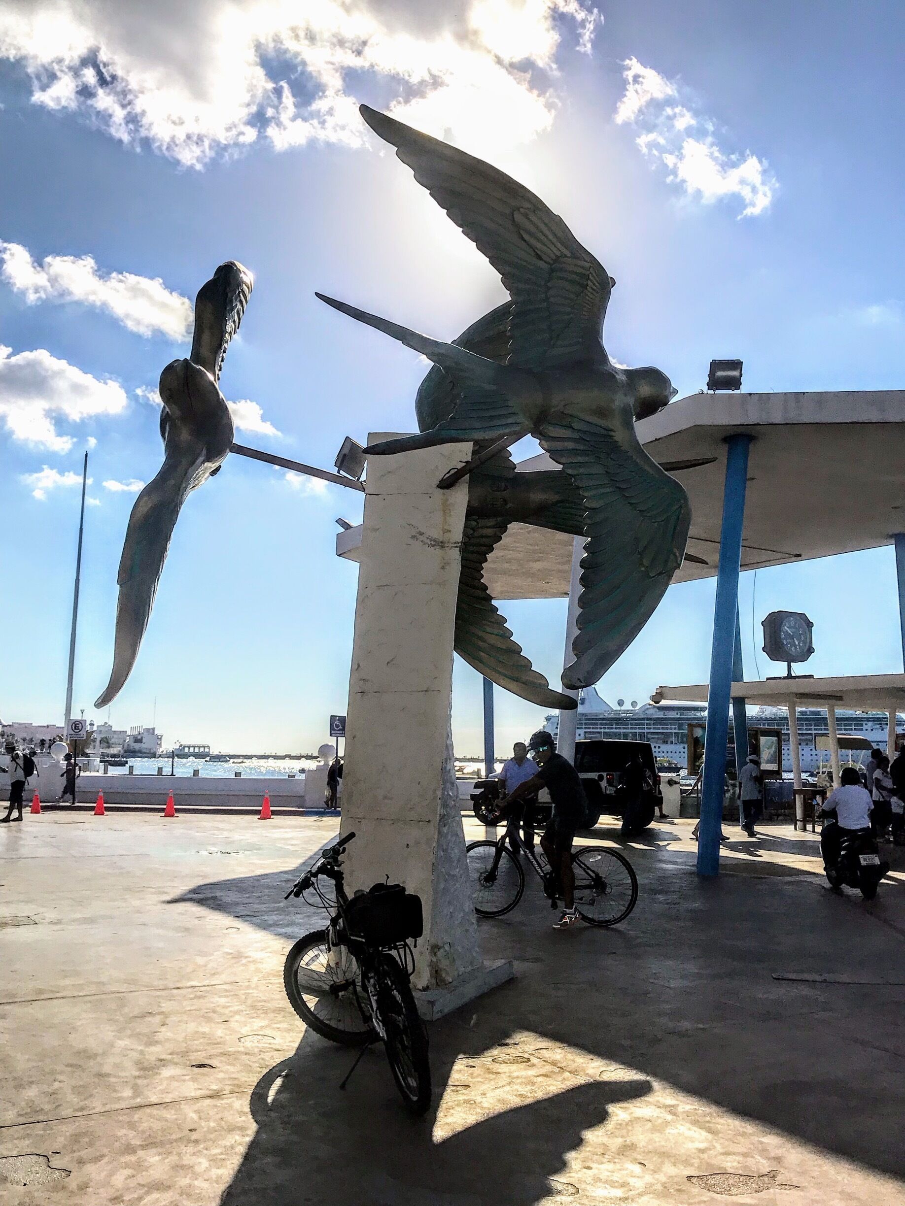 Este es el muelle de ultramar , son Ferris que dan servicio de Cozumel a Playa Del Carmen, Quintana Roo Mexico 