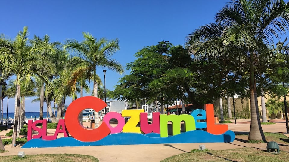 First stop on day 2 of our travels to the western Carribean.
Cozumel is the largest island in Mexico and is the northern extent of the second largest barrier reef in the world behind the Barrier Reef in Australia.