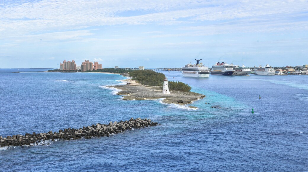 Look on Nassau bay and light house and Atlantis resort