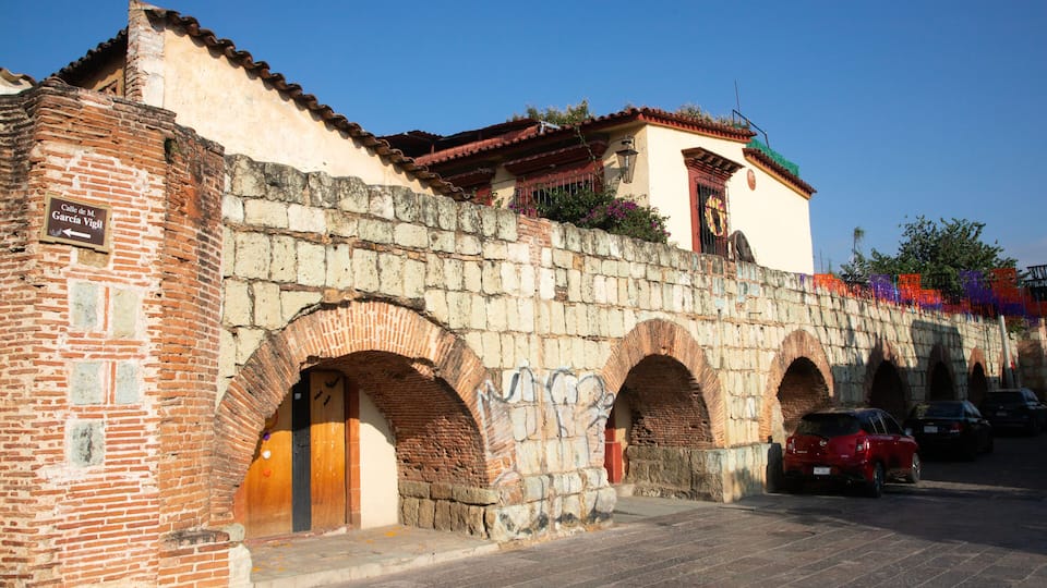 Oaxaca, Mexico; 1st January 2025: Ancient aqueduct called "Acueducto San Felipe del Agua" in the city of Oaxaca.
