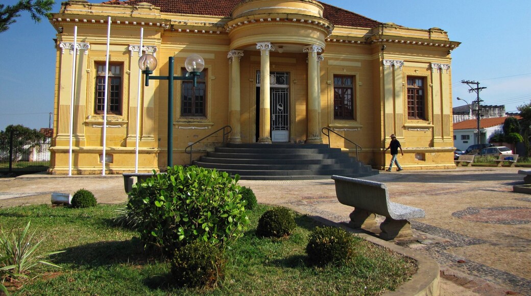 Municipal City Hall building in Dourado/SP, showcasing the modern architecture of this small Brazilian town and its local government center.