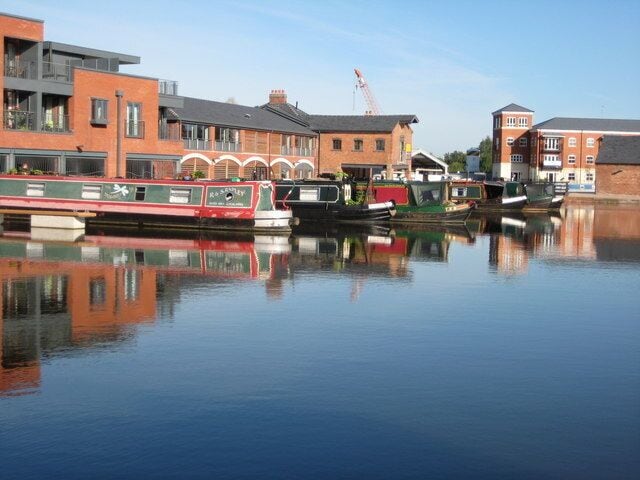 Diglis Basin, Worcester Over the last couple of years Diglis canal basin in Worcester has undergone a major redevelopment. Work continues, however, much has now been completed.