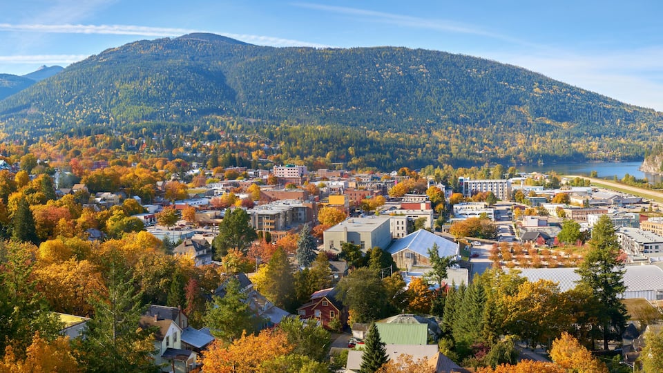 Nelson City BC Autumn Panorama. Nelson is a city located in the Selkirk Mountains on the West Arm of Kootenay Lake in the Southern Interior of British Columbia, Canada.