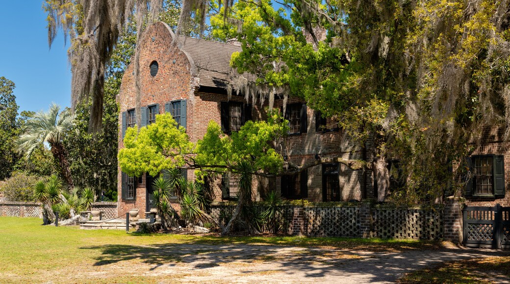 CHARLESTON, SC, USA - March 30, 2024: Main house Middleton Place is a plantation in Dorchester County, directly across the Ashley River from North Charleston, in the U.S. state of South Carolina.