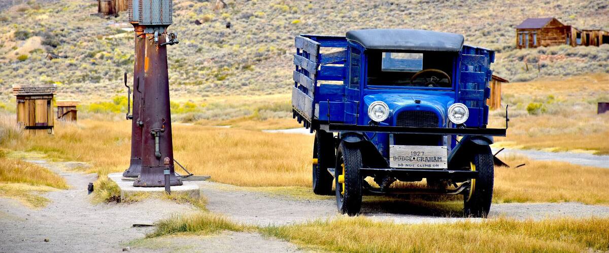 A real wild west ghost town - what's left of the lawless mining town in the middle of nowhere that had 10,000 residents in 1880.