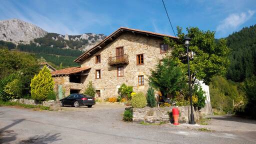 Caserío en Etxaguen