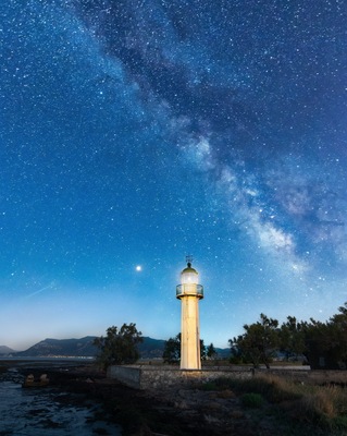 Galactic core over the skarfia lighthouse.