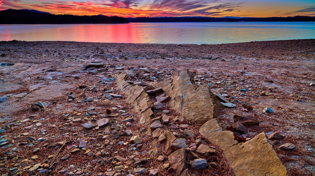 Sunset on Lake Blue Ridge at Morganton Point Campground in the Chattahoochee-Oconee National Forest, GA.