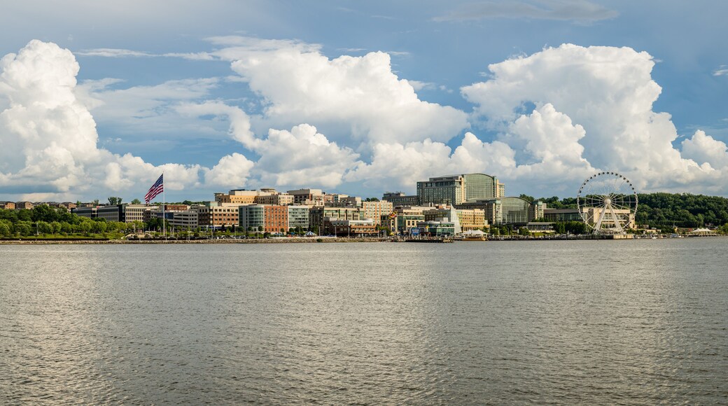 Oxon Hill-Glassmanor