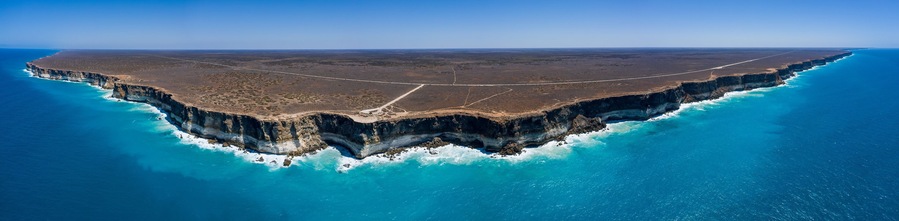 Panoramic view looking down on the sandstone cliffs and the Great Australian Bight marine park from an unidentified stop on the Eyre Highyway past Bunda Cliffs