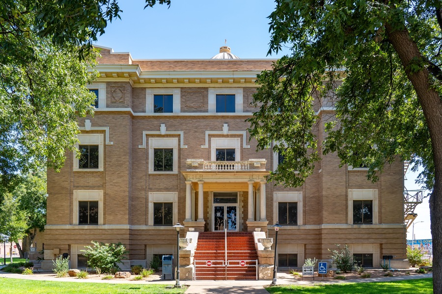 Hale County Courthouse in Plainview, Texas