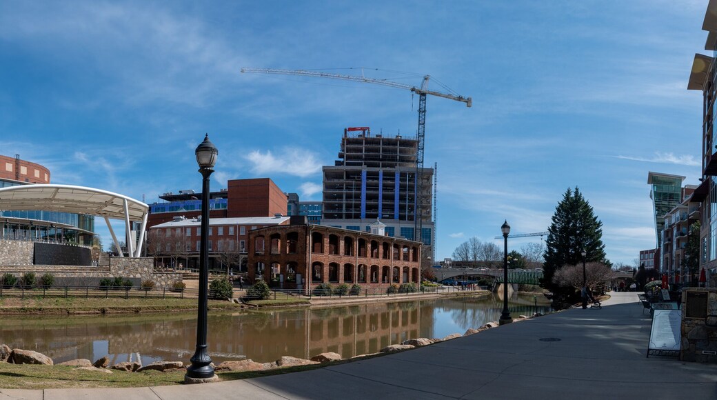 A panoramic view of downtown Greenville, South Carolina along the Reedy River