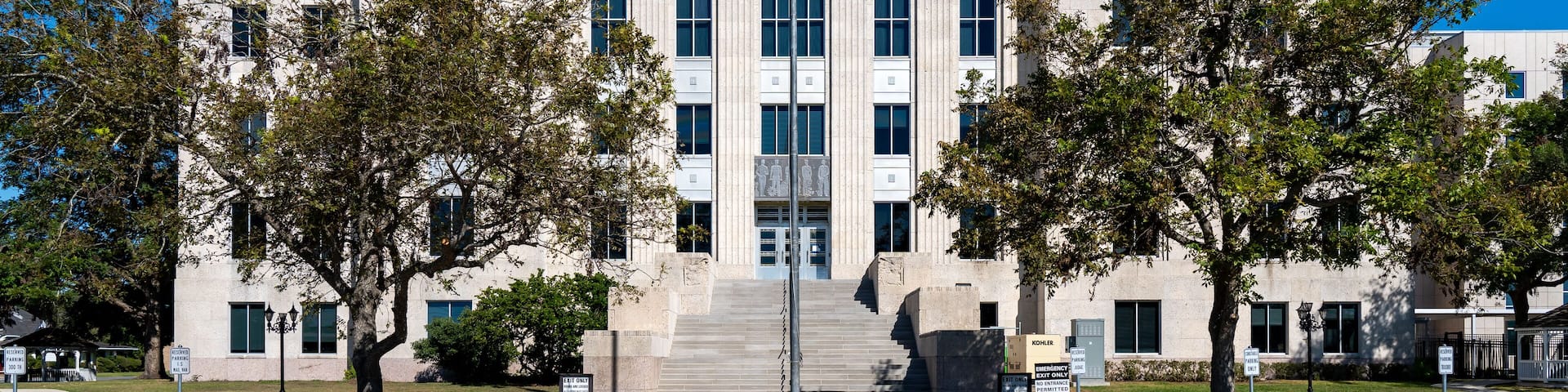 Angleton, Texas, Brazoria County Courthouse