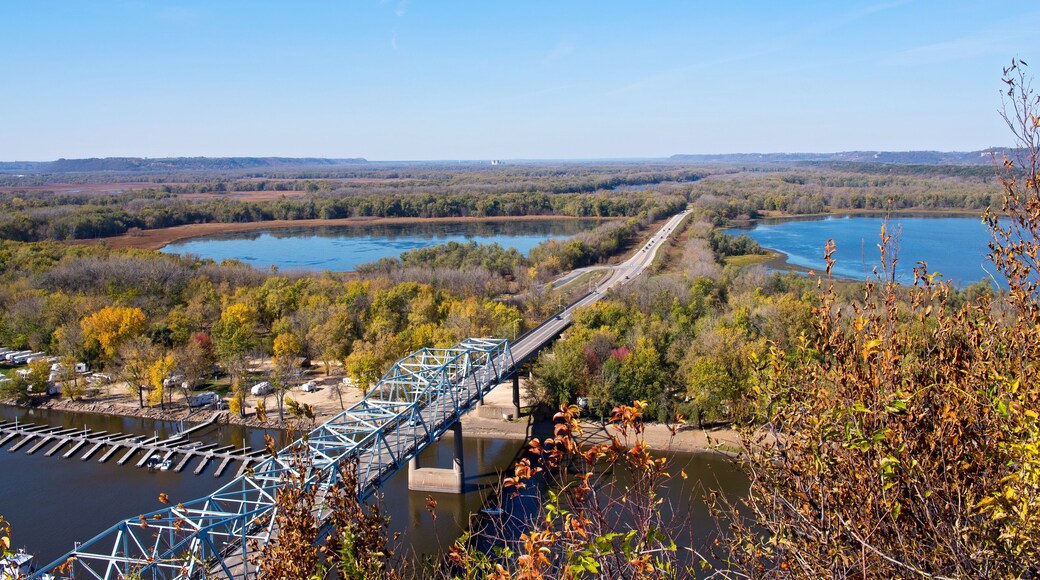 bridge spanning mississippi river from red wing minnesota into wisconsin