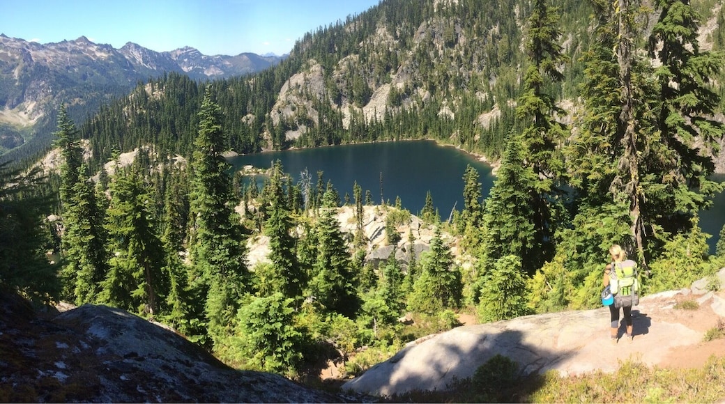 Looking down on Tuck Lake about to push for Robin Lake. Tough hike. Hiking, scrambling, whatever you have to do to get to the top.. It IS beyond worth it! #waterlust