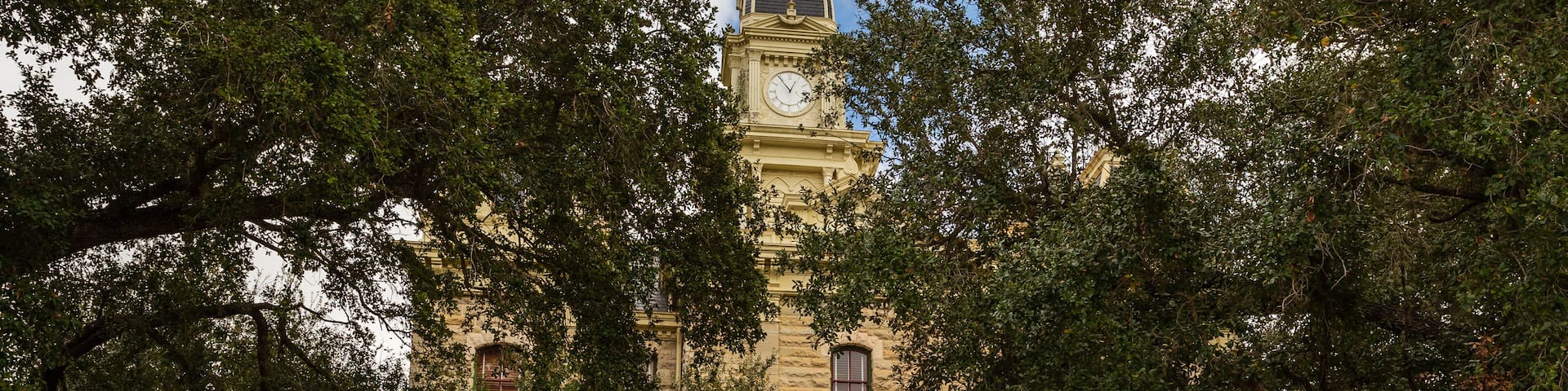Built in 1894 of local, rough-cut limestone, the Goliad County (Texas) Courthouse is still in active use today