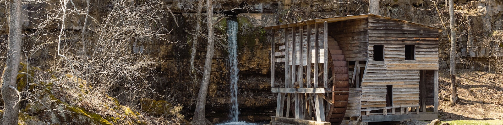Falling Spring Mill in Mark Twain National Forest National Park