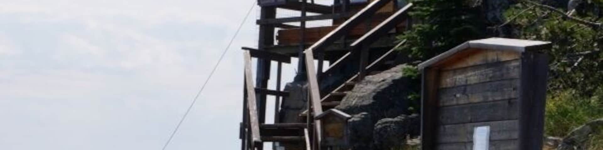 Worth the drive to 5,814' for views of the valley, the mountain ranges, Lake Wenatchee ... and a bonus if staff is there.