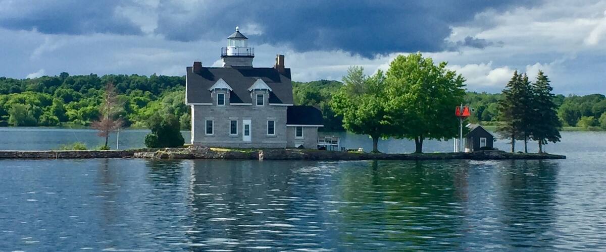 Located on the American side of the St Lawrence River this Lighthouse is actually located on 3 Islands that have been linked together by a series of causeways. It is no longer used but sure is pretty.
