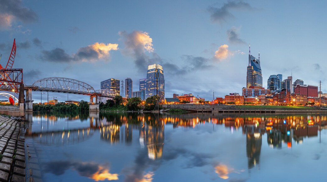 Nashville, Tenessee, USA on the Cumberland River