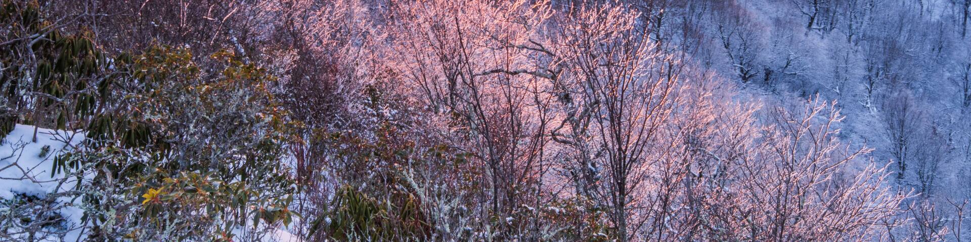 Sunset over the summit of Mount Jefferson in winter, North Carolina