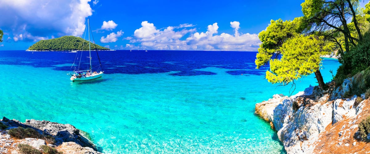 Best beaches of Skopelos island - beautiful Limnonari with amazing bay. Sporades islands of Greece