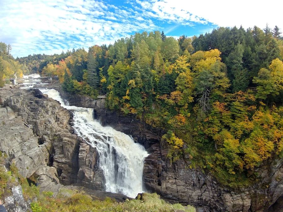 A unique hiking experience to be had at Saint Anne Canyon as you hike down one side of the canyon and up the other as the water rushes and cascades down 240ft along the course of your journey.
#Trovember
