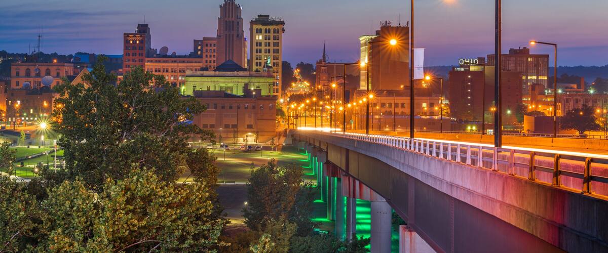 Youngstown, Ohio, USA Downtown Skyline