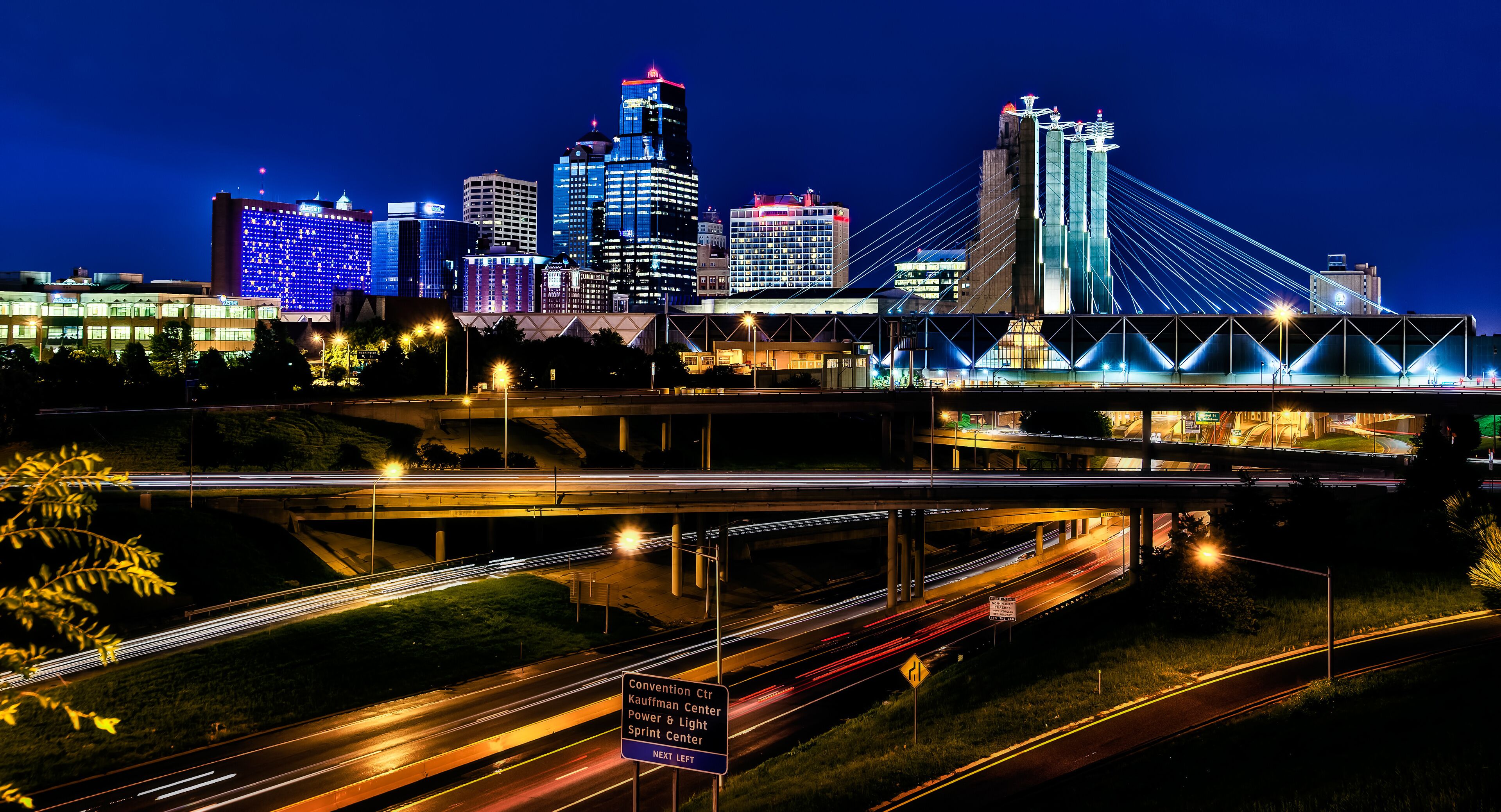 cityscape view of Kansas City Missouri.